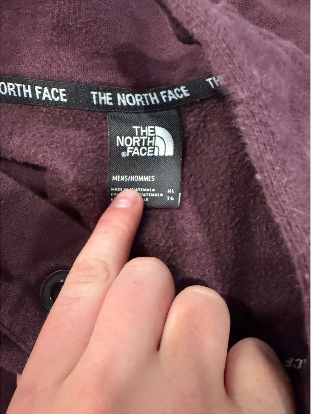 The North Face Men's Pullover Sweatshirt XL Burgundy with Snap Buttons
